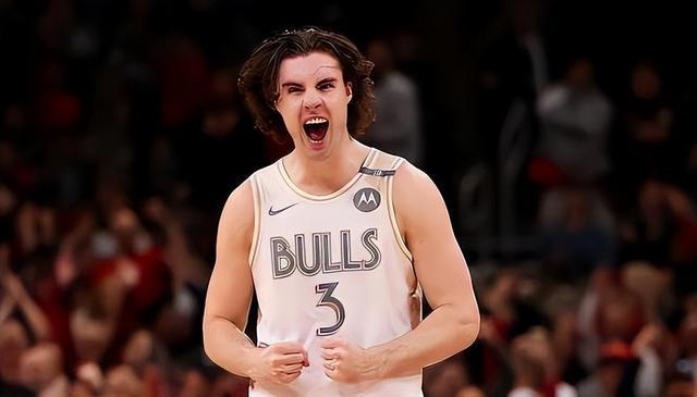 amp, 得到的是一, src amp, 得到的是一, src